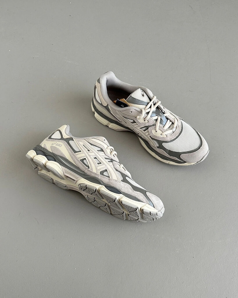 asicsのGELNYC(ゲルエヌワイシー)の画像