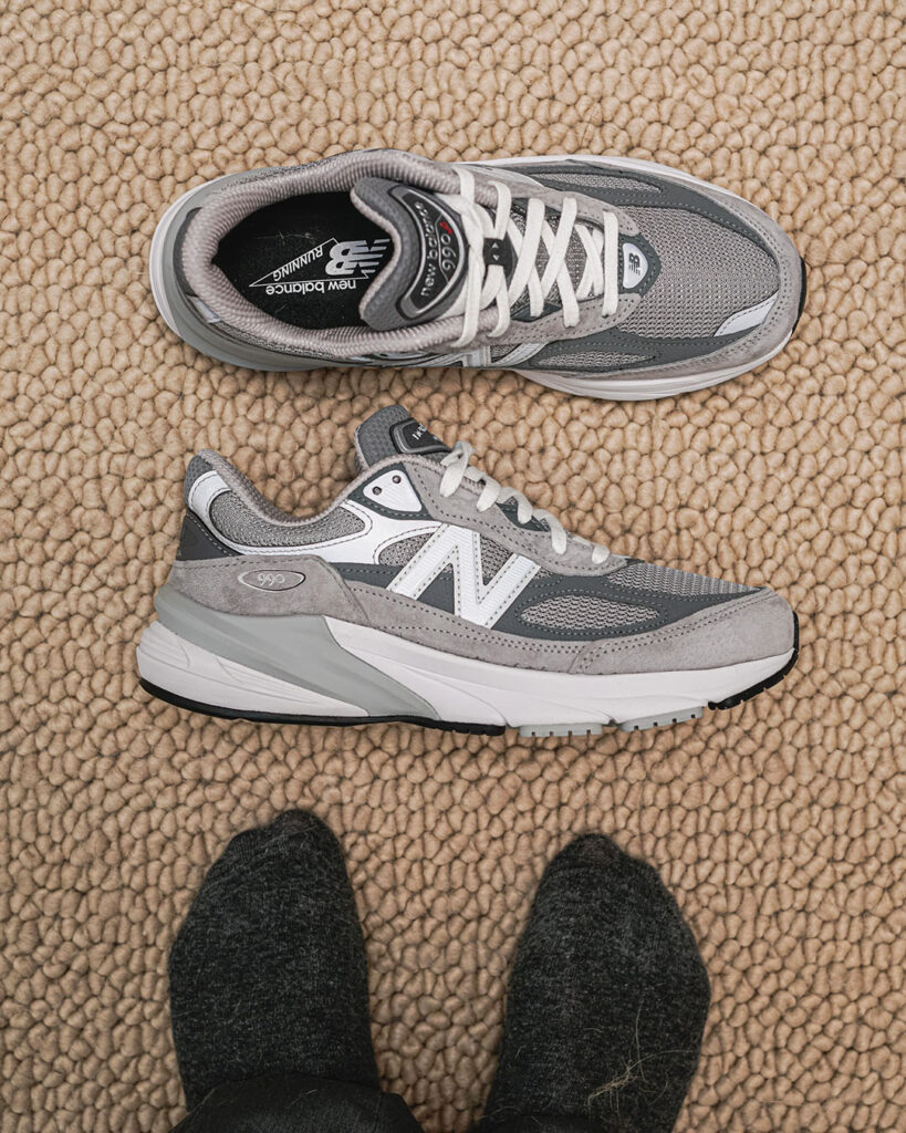 NEWBALANCE 990V6のサイズ感の画像