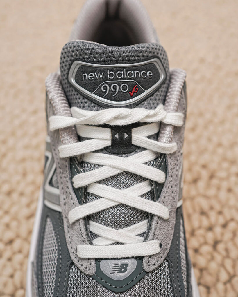 NEWBALANCE 990V6のサイズ感の画像3