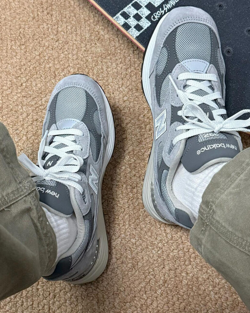NEWBALANCE 992の画像