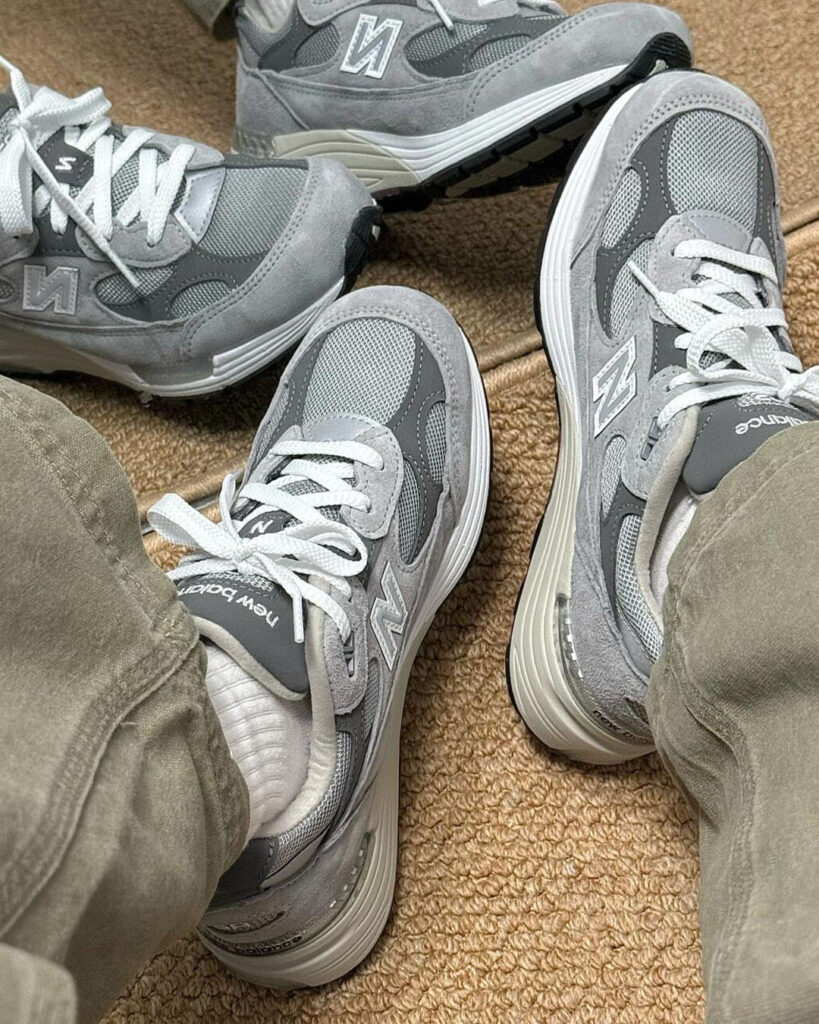 NEWBALANCE 992の画像