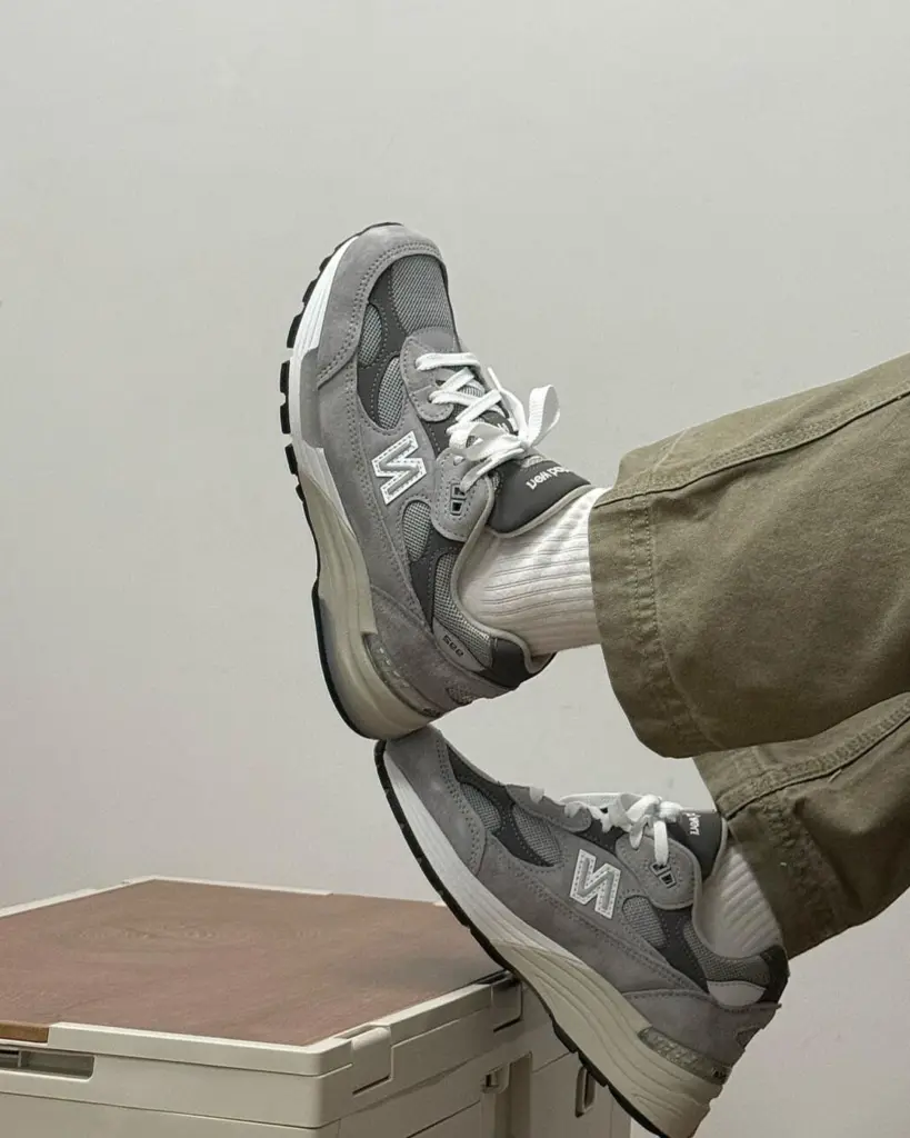 New Balance ダウンMサイズ New Balance - ニューバランス ダウンジャケット Mサイズの通販