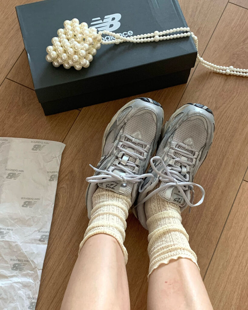 NEWBALANCE ML725のサイズ感の画像2