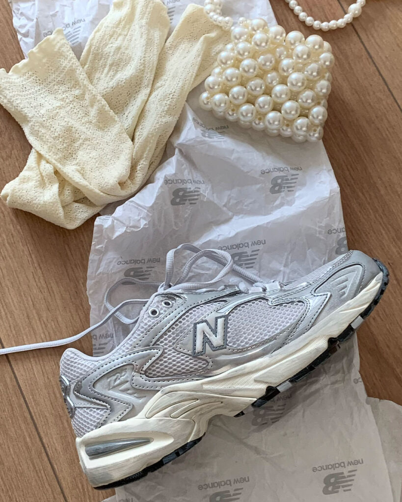 NEWBALANCE ML725のサイズ感の画像4