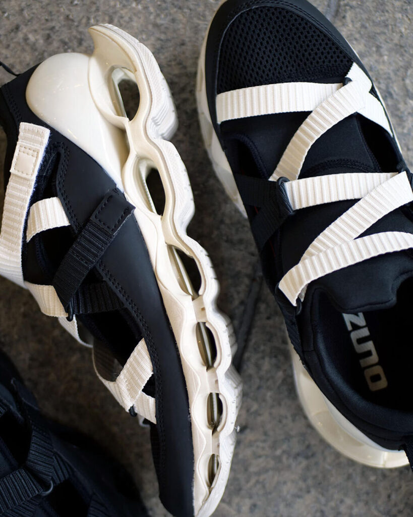 MIZUNO WAVE PROHECY STRAPの画像
