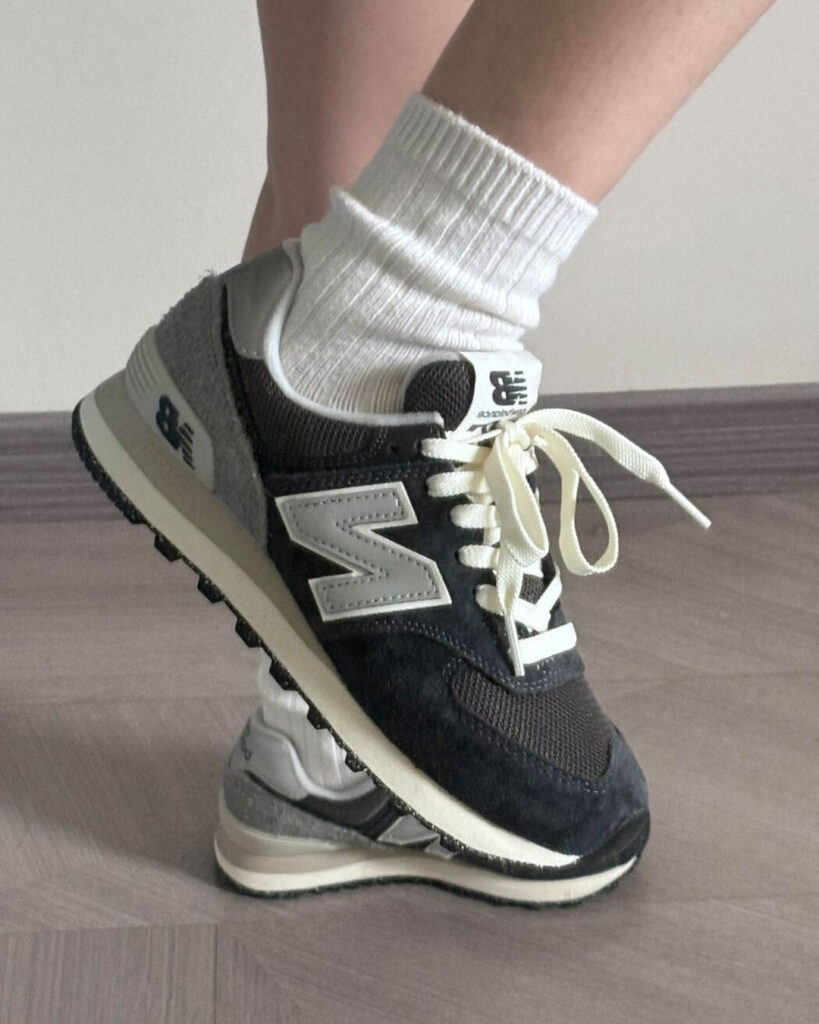 NEWBALANCE 574の画像