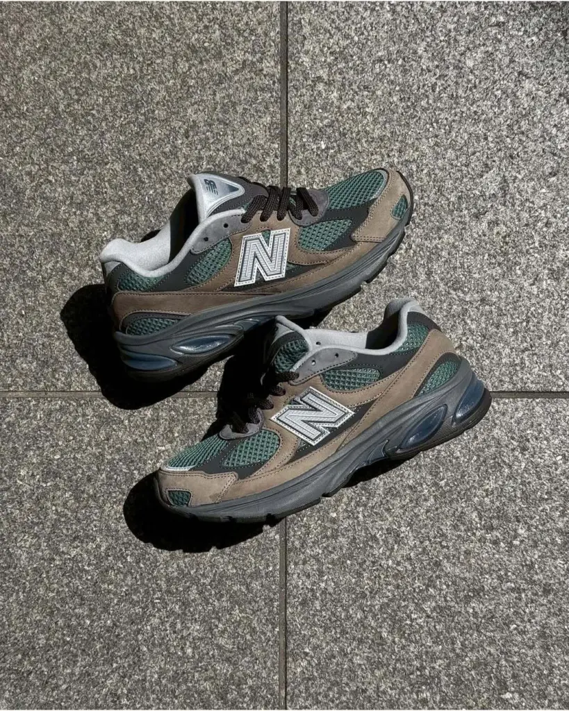 河村電器産業 SRXG4040-20 ステンレス製キャビネット 屋内外兼用/鉄製基板　へアライン（クリア塗装）