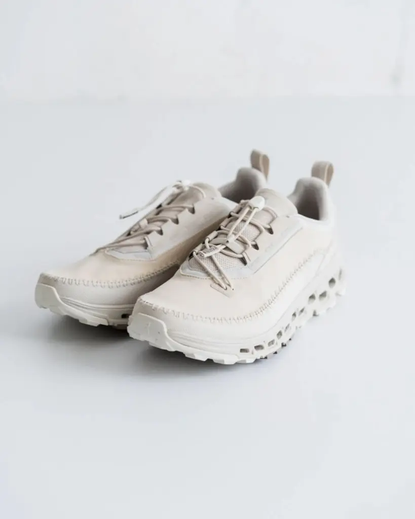 【1度のみ着用】On スニーカー　Cloudaway2 On】Cloudaway 2（スニーカー）｜ON（オン）｜ファッション通販