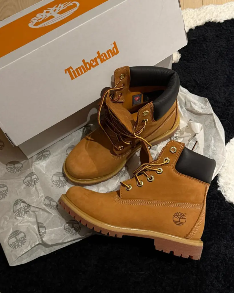 Timberland ティンバーランド 6インチブーツ イエローブーツ イエローブーツ ティンバーランド ブーツ 6インチ ウィート