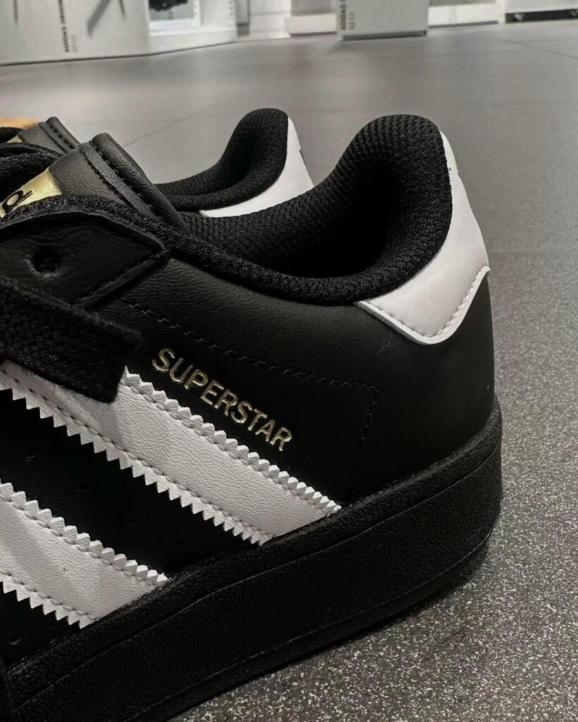 adidas superstarの画像3