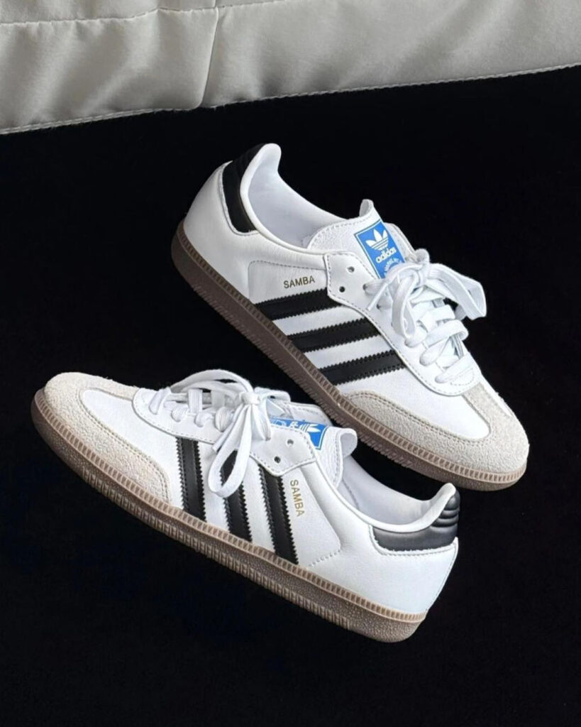 adidasのsambaの画像4