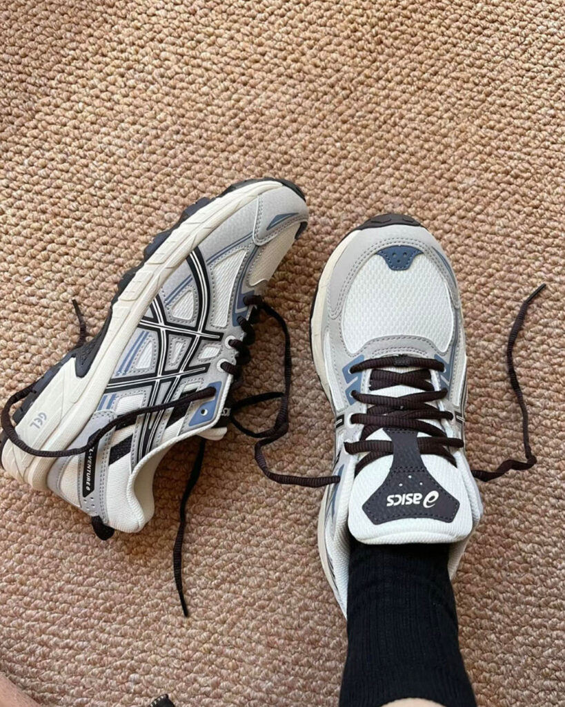 asics GEL-VENTURE 6の画像5