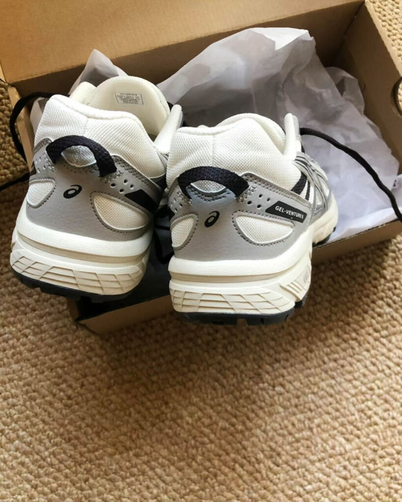 asics GEL-VENTURE 6の画像6
