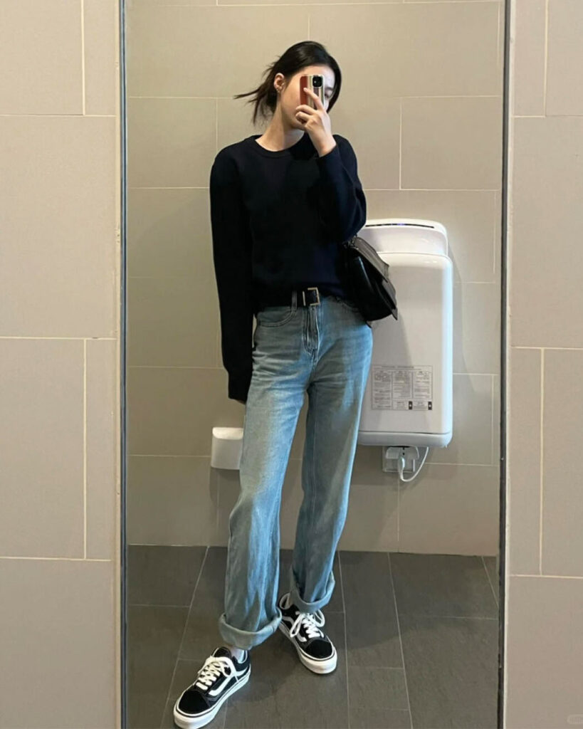 VANS OLDSKOOLのレディースコーデ画像