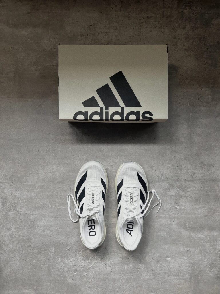 adidas ADIZERO EVO SLの画像