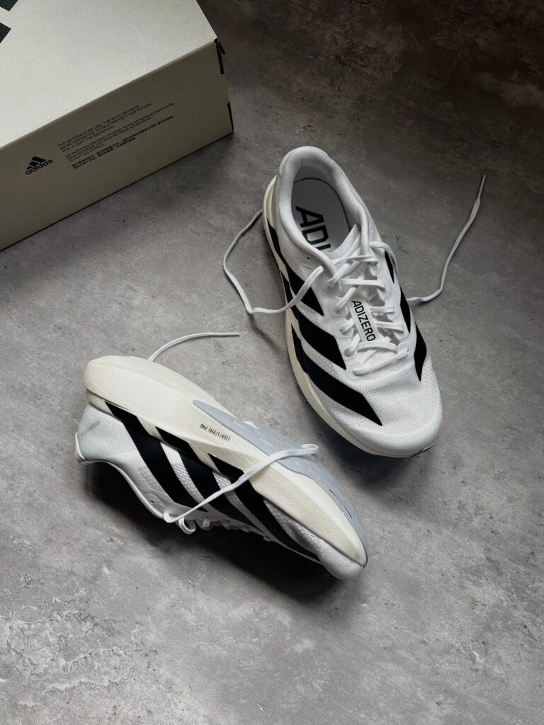 adidas ADIZERO EVO SLの画像