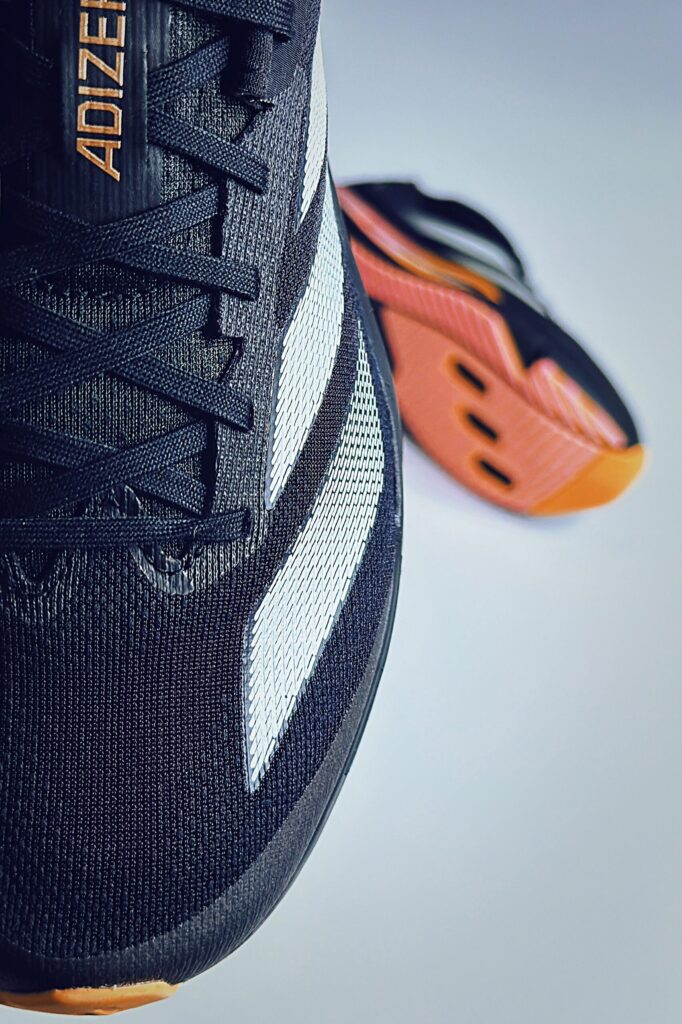 adidas adizerosl2の画像