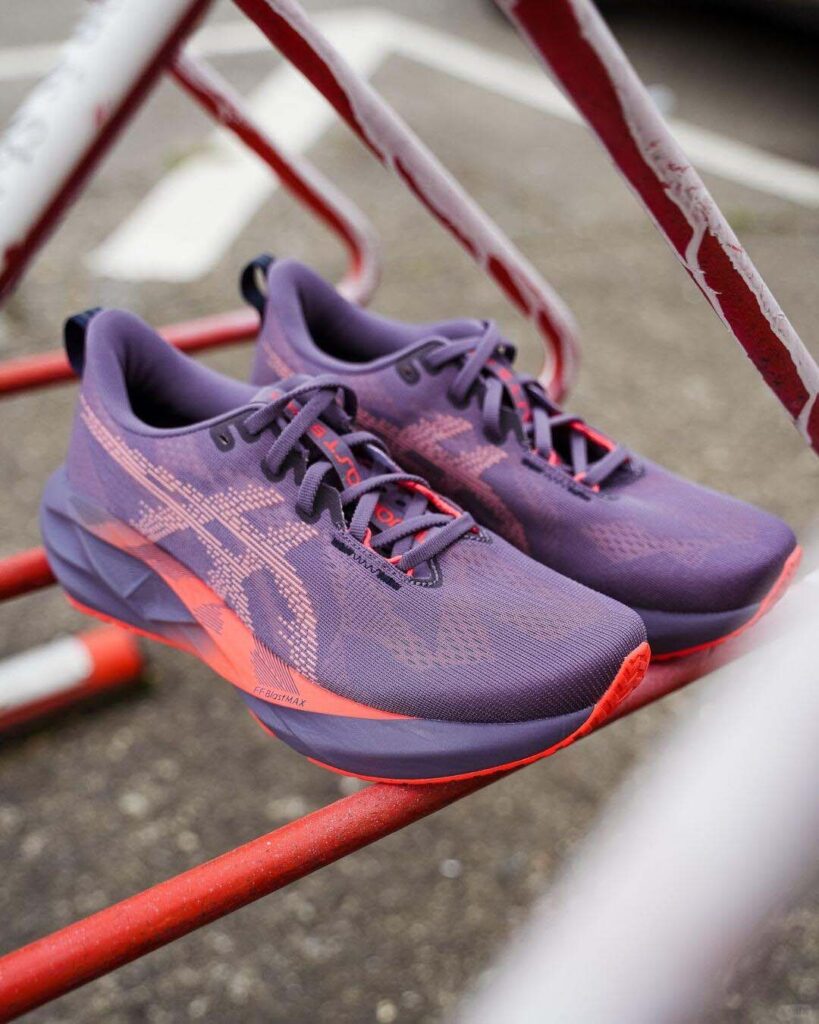 ASICS NOVABLAST 5の画像