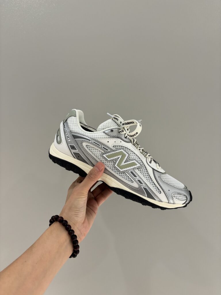 NEWBALANCE 204Lの画像