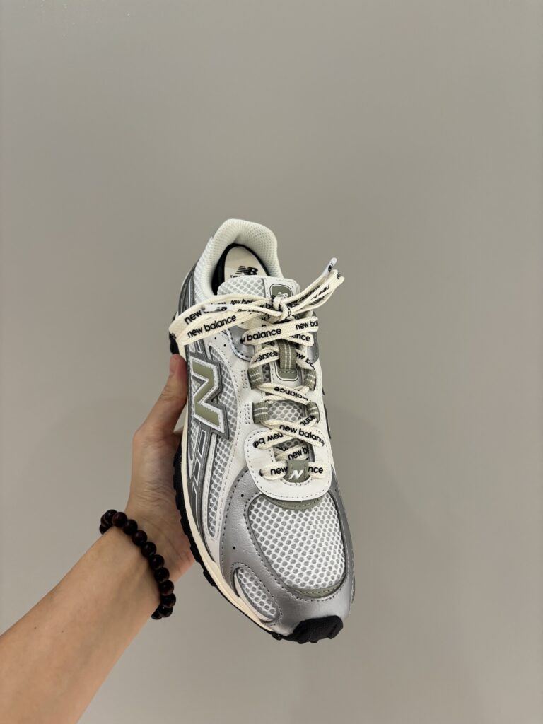 NEWBALANCE 204Lの画像