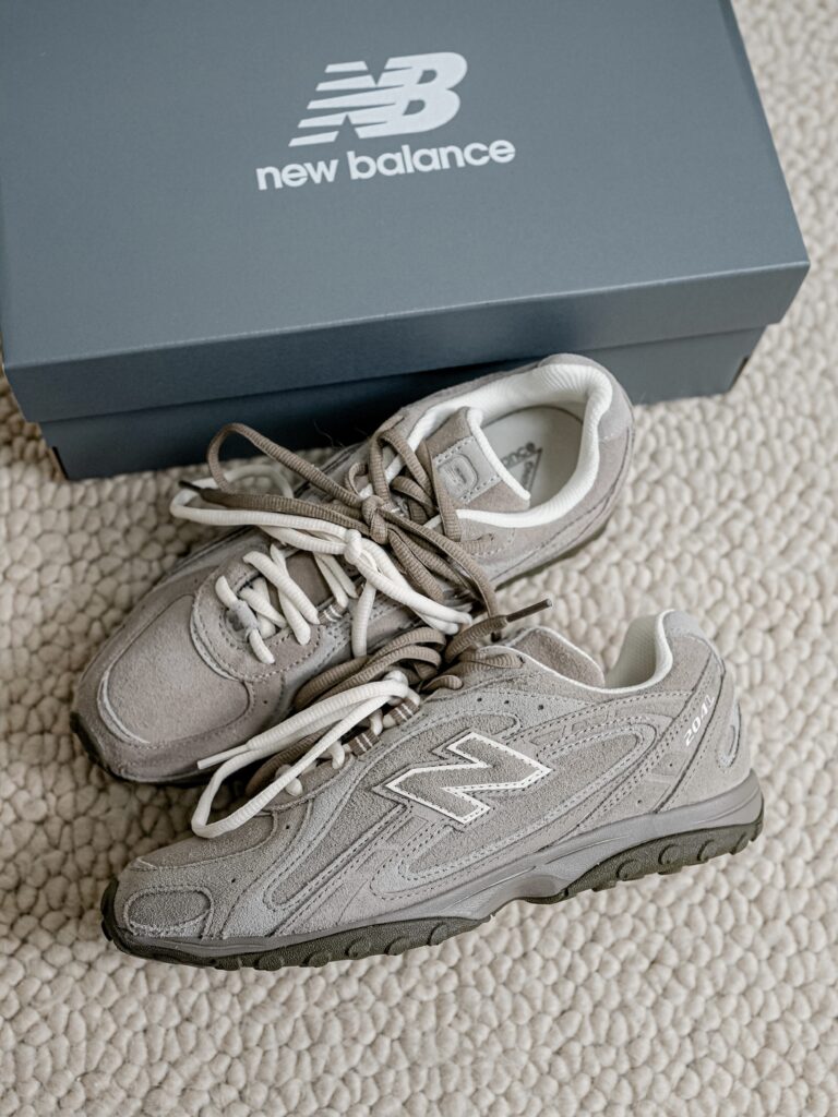 NEWBALANCE 204Lの画像