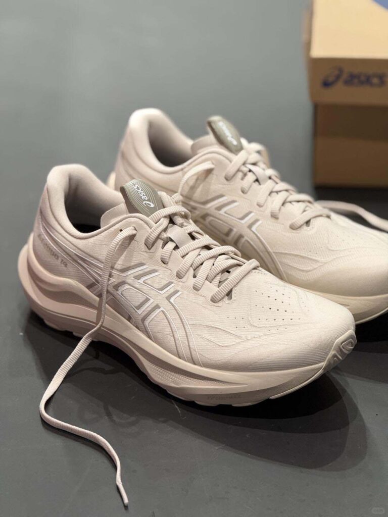 asics GT-2000 14の画像