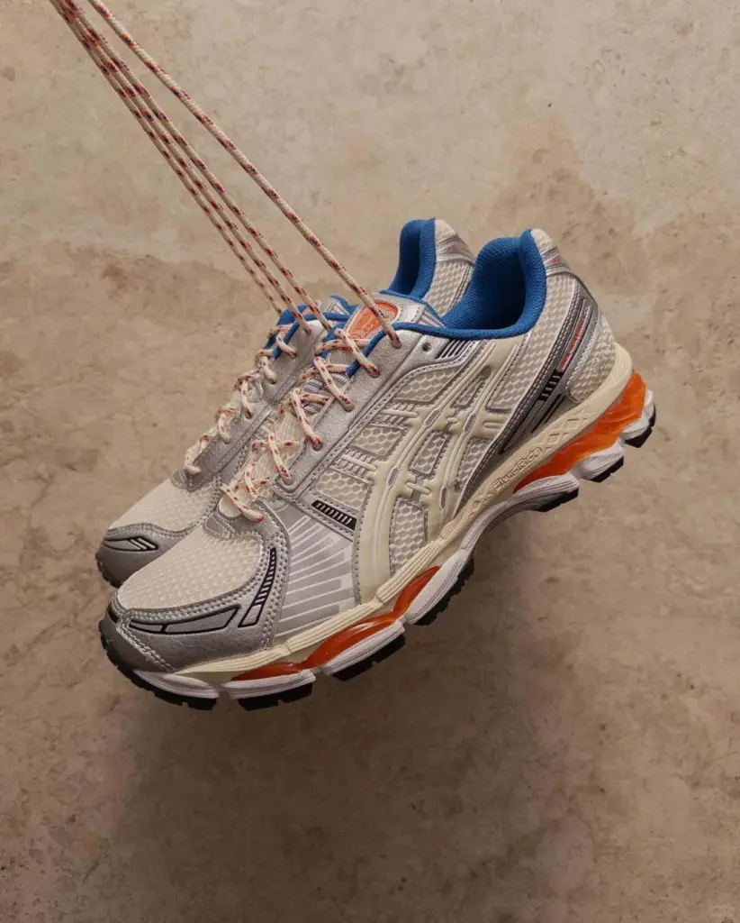 ASICS(アシックス) GEL-KAYANO 12.1の画像