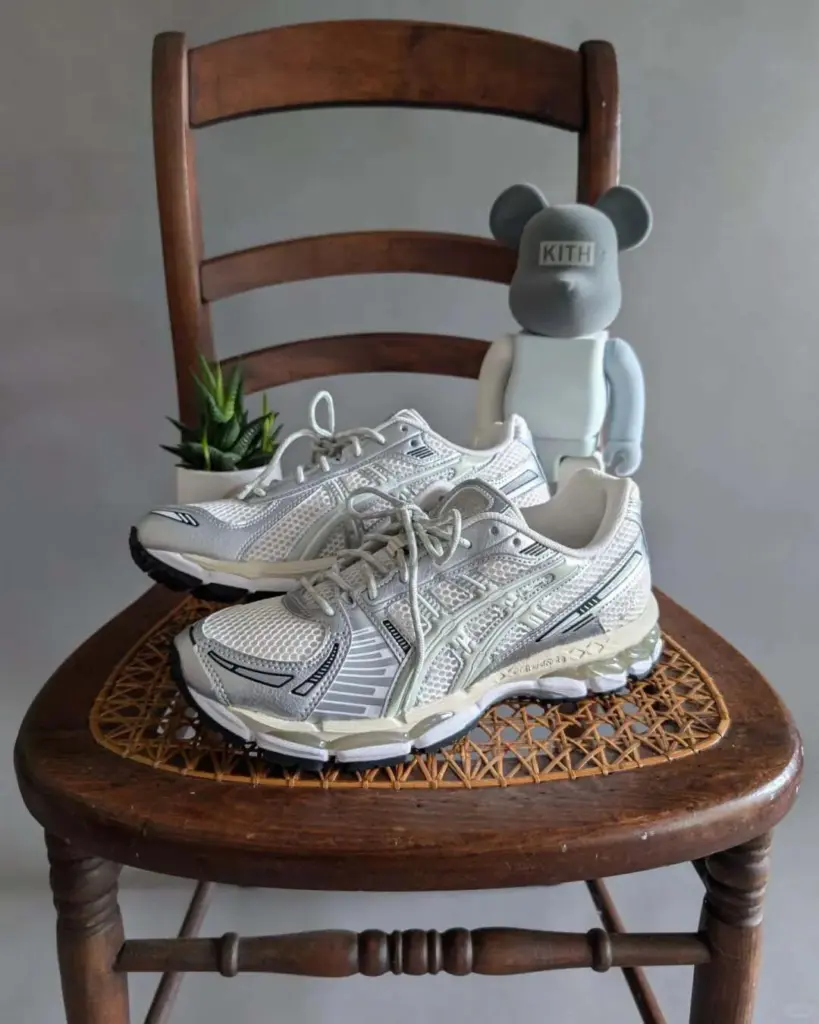 ASICS(アシックス) GEL-KAYANO 12.1の画像