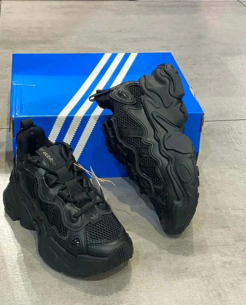 adidas オズガイア Ozgaia 厚底 黒 23.5 オズガイア / Ozgaia / 厚底 