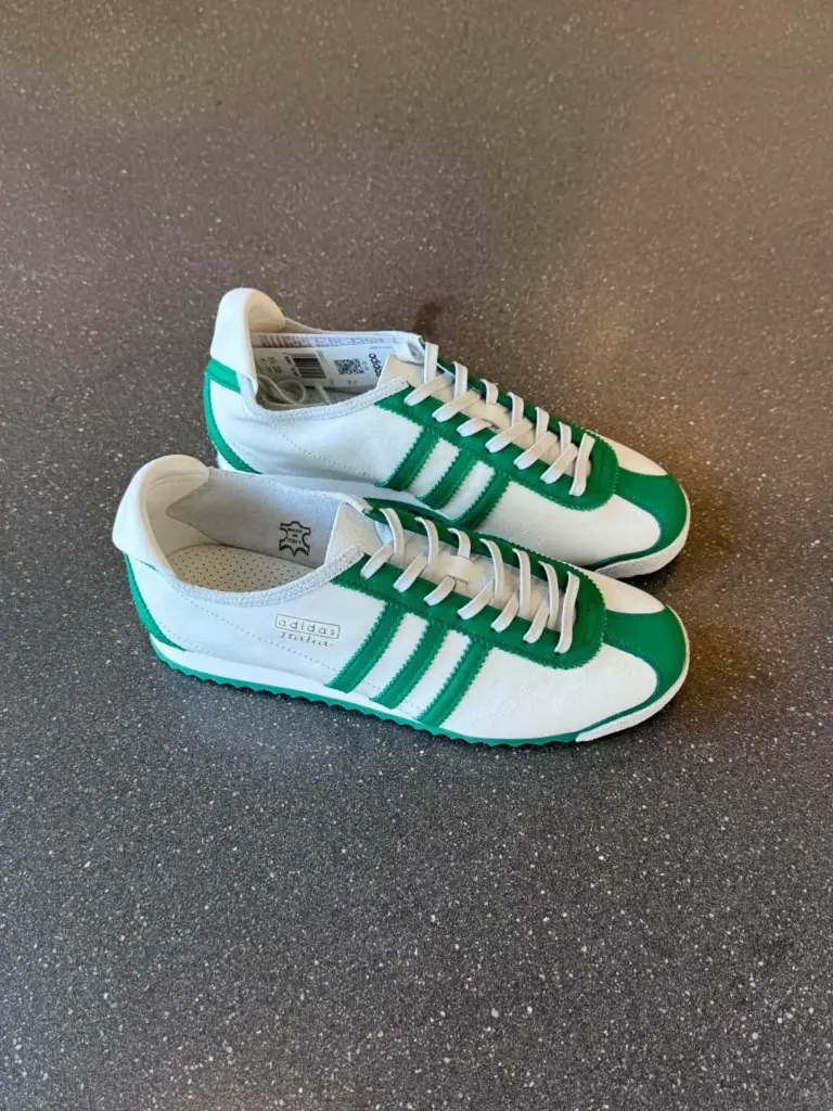 adidas(アディダス) italia(イタリア)の画像