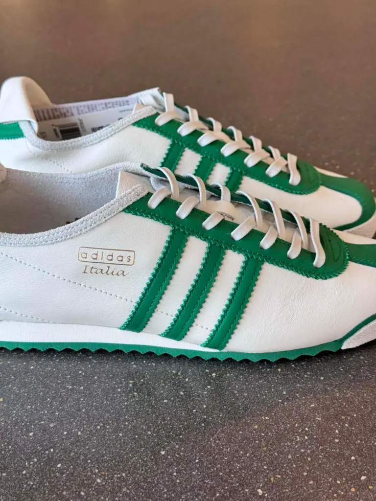 adidas(アディダス) italia(イタリア)の画像