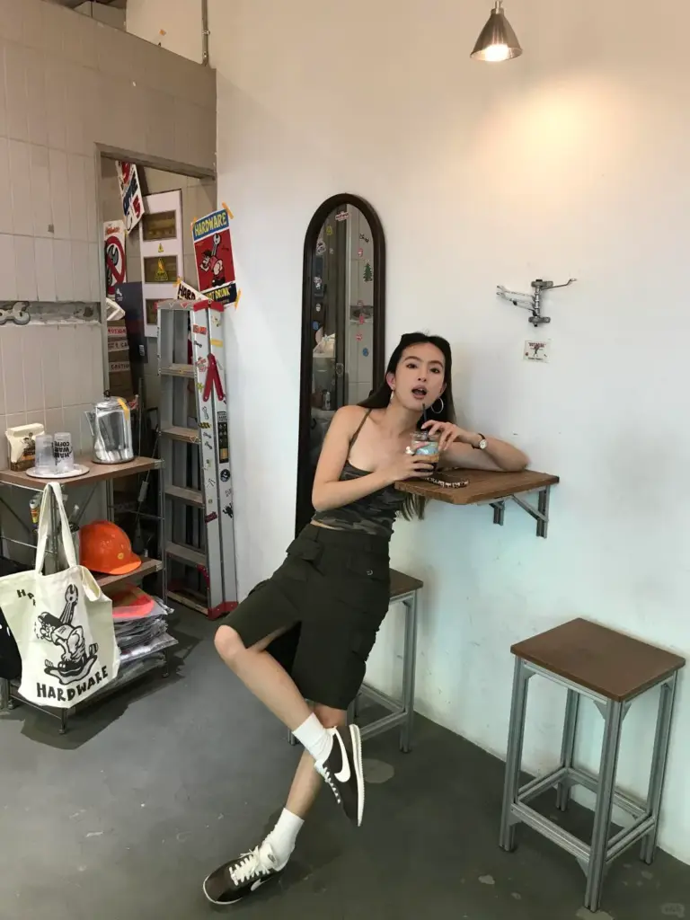 NIKE(ナイキ) Cortez(コルテッツ)のコーデ画像