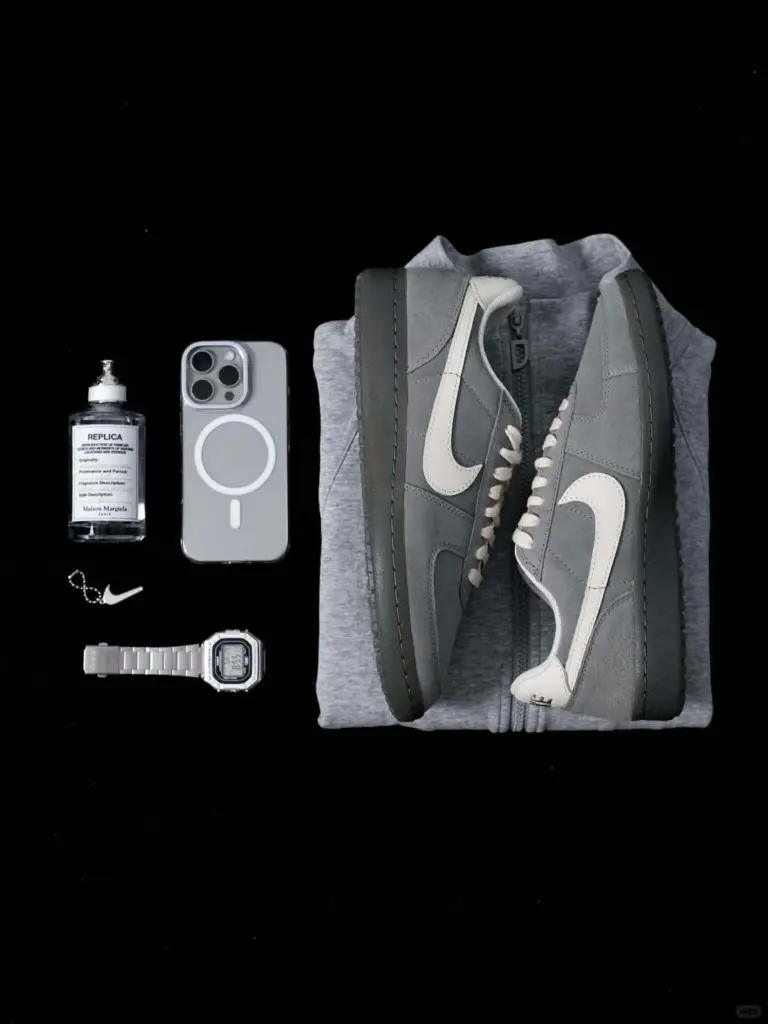 NIKE(ナイキ) FIELD GENERAL(フィールドジェネラル)の画像