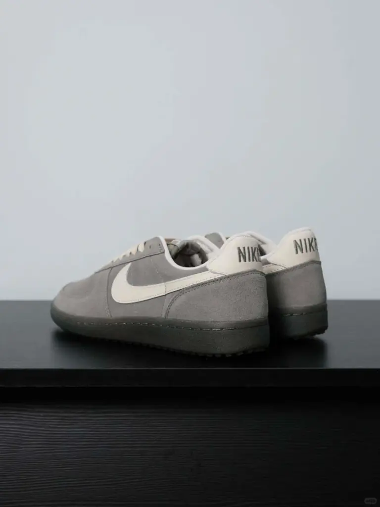 NIKE(ナイキ) FIELD GENERAL(フィールドジェネラル)の画像