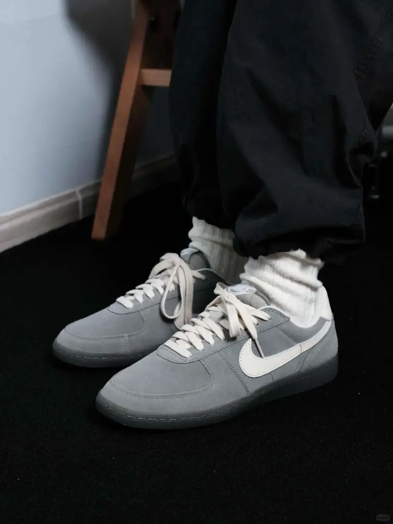 NIKE(ナイキ) FIELD GENERAL(フィールドジェネラル)の画像