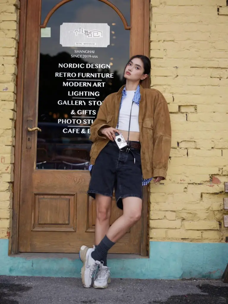 NIKE(ナイキ) V2K RUNのコーデ画像