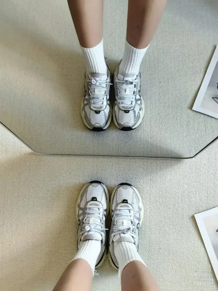 NIKE(ナイキ)-V2K-RUNはダサい？の画像