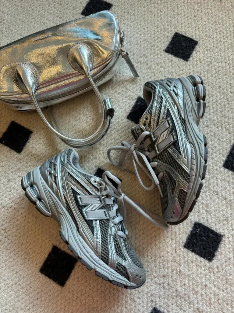 NEWBALANCE(ニューバランス) 1906Rはダサい？の画像