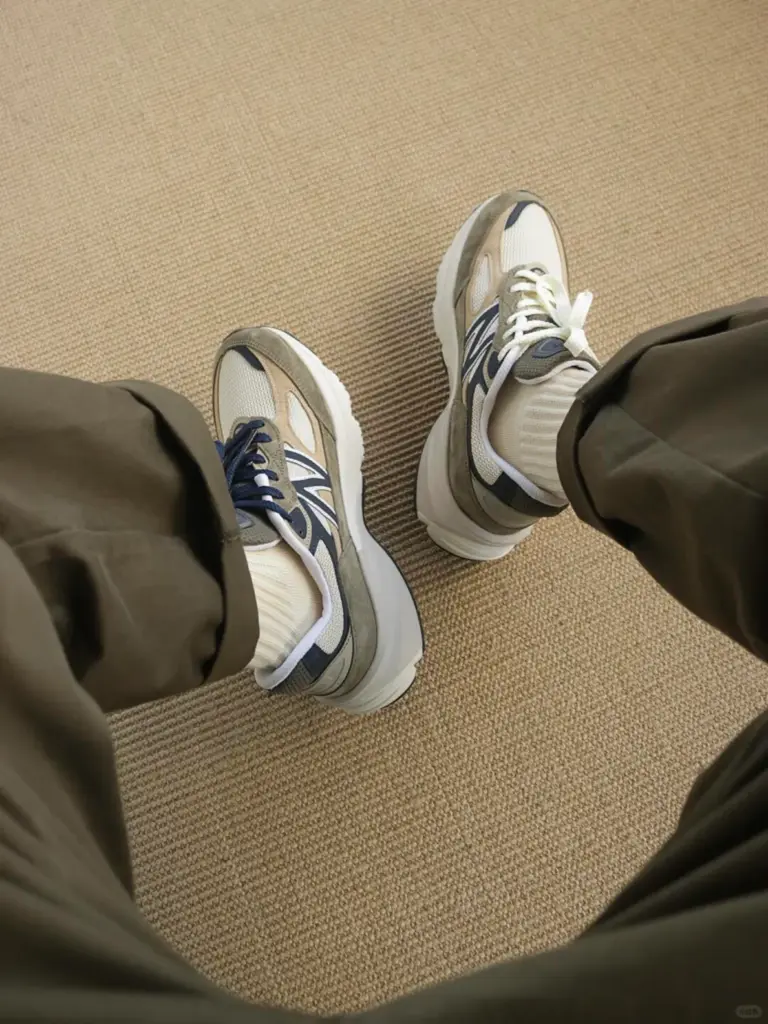 NEWBALANCE(ニューバランス) 990v6はダサい？の画像