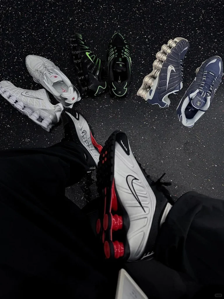 NIKE(ナイキ) SHOX(ショックス) ダサい？記事の画像