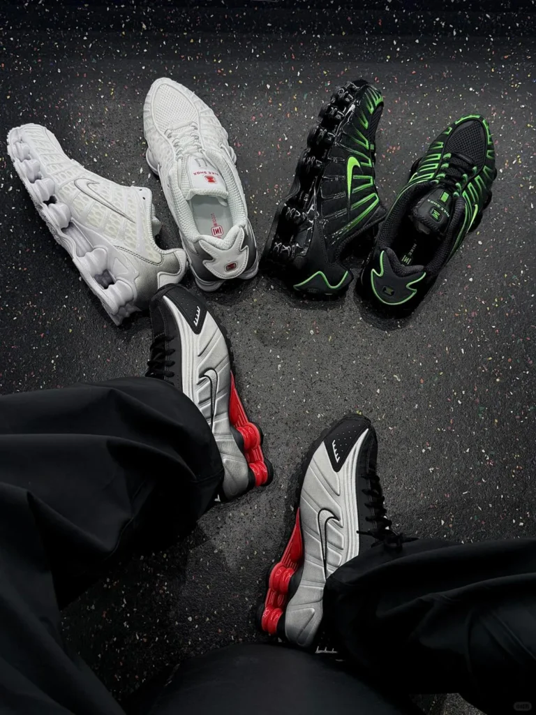 NIKE(ナイキ) SHOX(ショックス) ダサい？記事の画像