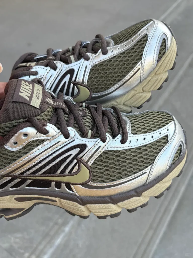 NIKE(ナイキ) moto2k(モト2k)のサイズ感の画像7