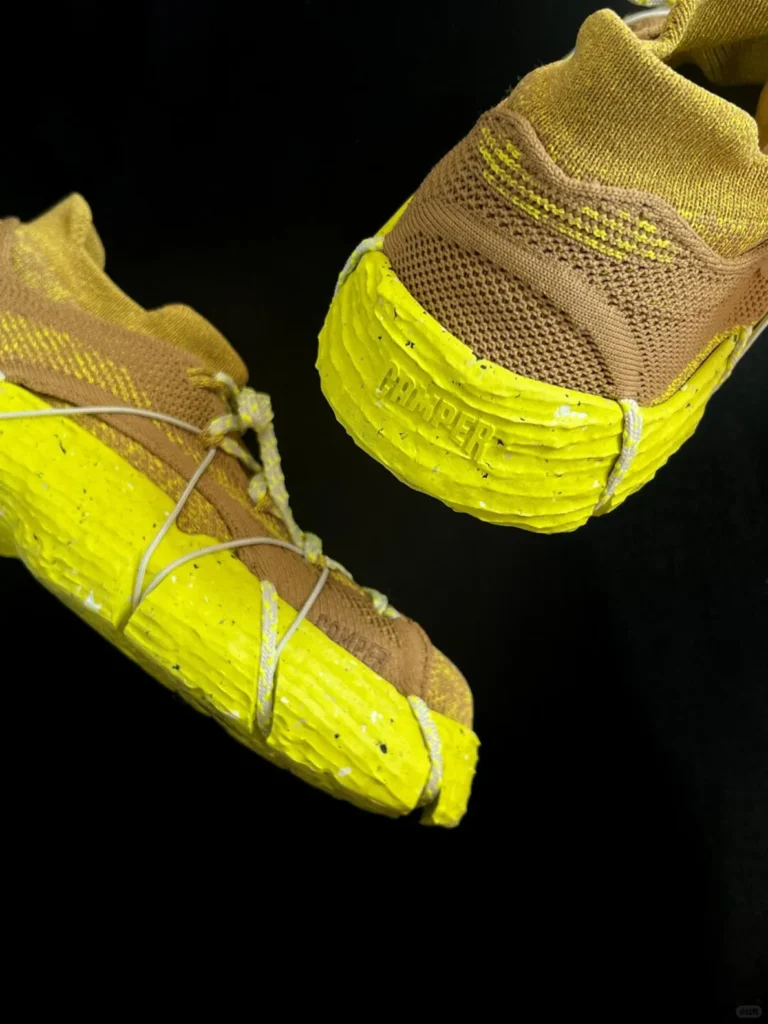 camper(カンペール) ROKU(ロク)の画像