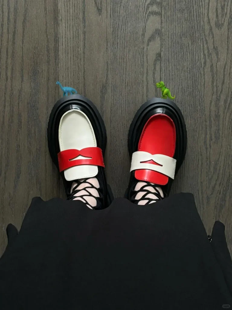 camper(カンペール) twins loafersの画像