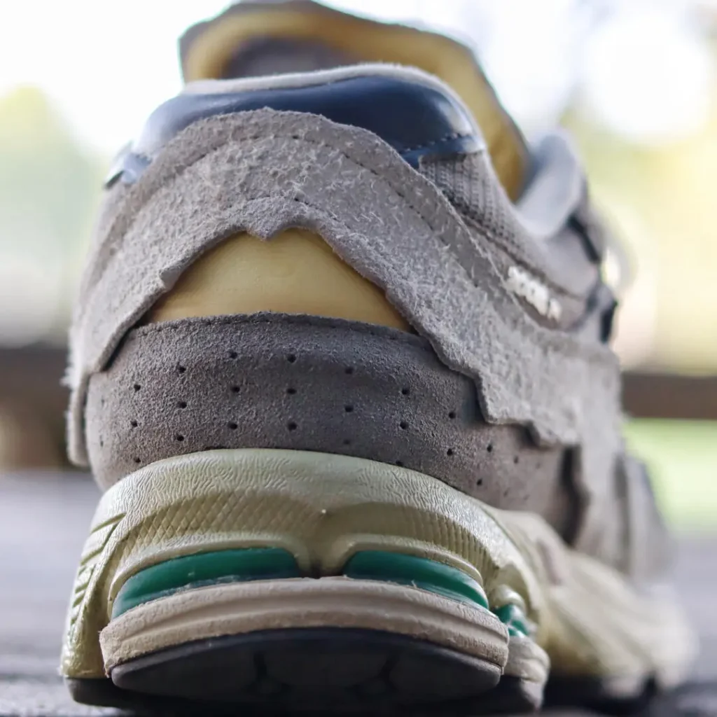 NEWBALANCE 2002Rの人気カラー・安く買える場所の画像7