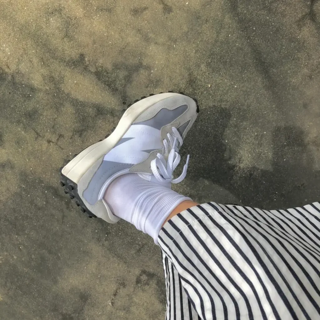 NEWBALANCEのMS327はダサい？の画像4