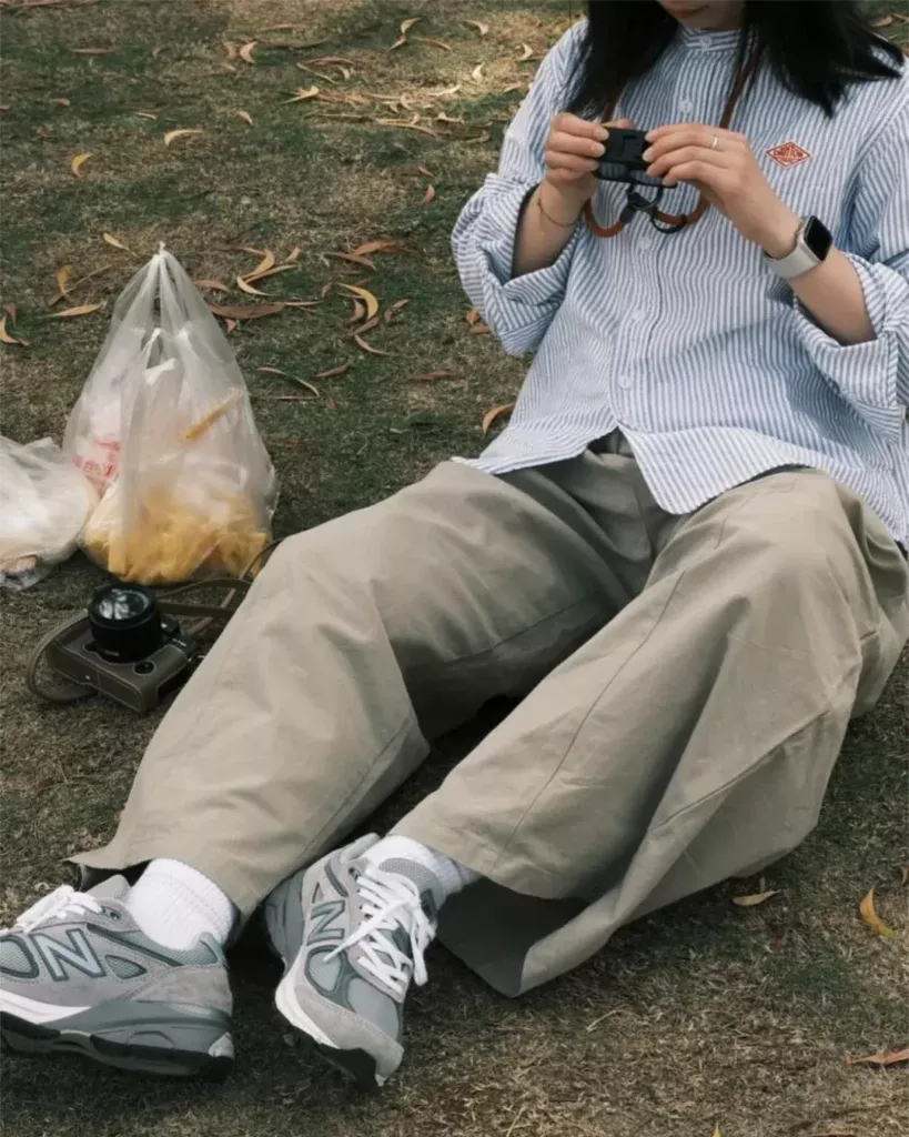 NEWBALANCE(ニューバランス) 990v4 コーデ記事の画像