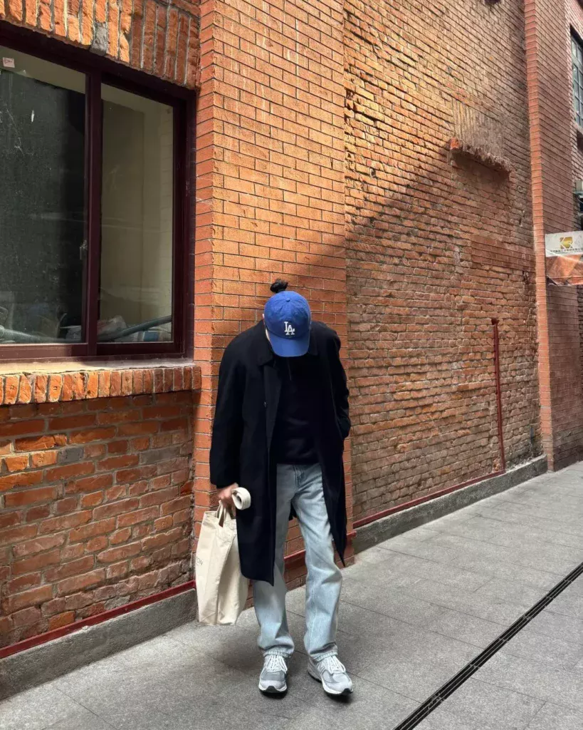 NEWBALANCE(ニューバランス) 990v4 コーデ記事の画像