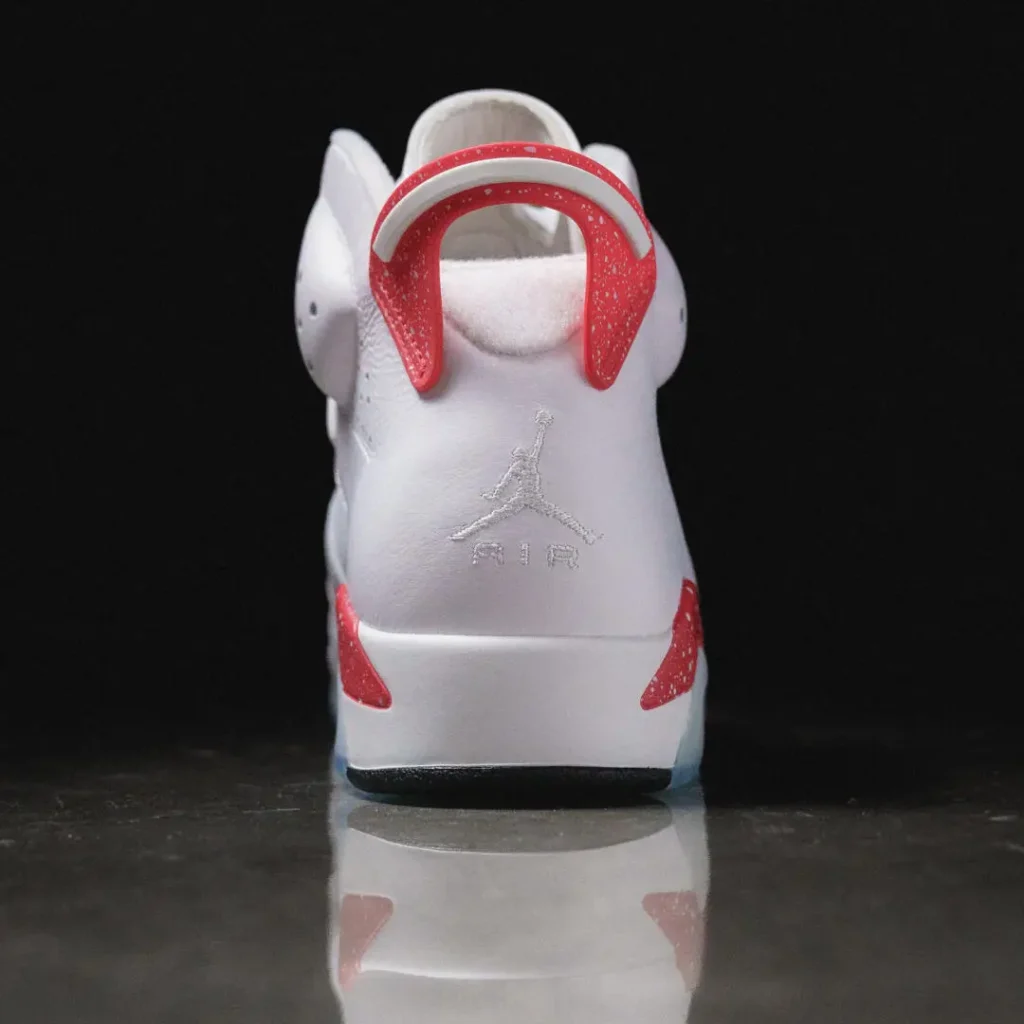 NIKE AIRJORDAN 6のサイズ感7