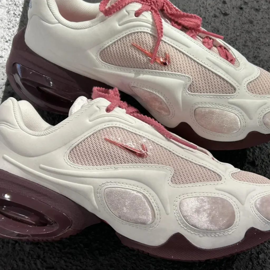 NIKE AIRMAXMUSEのサイズ感の画像4